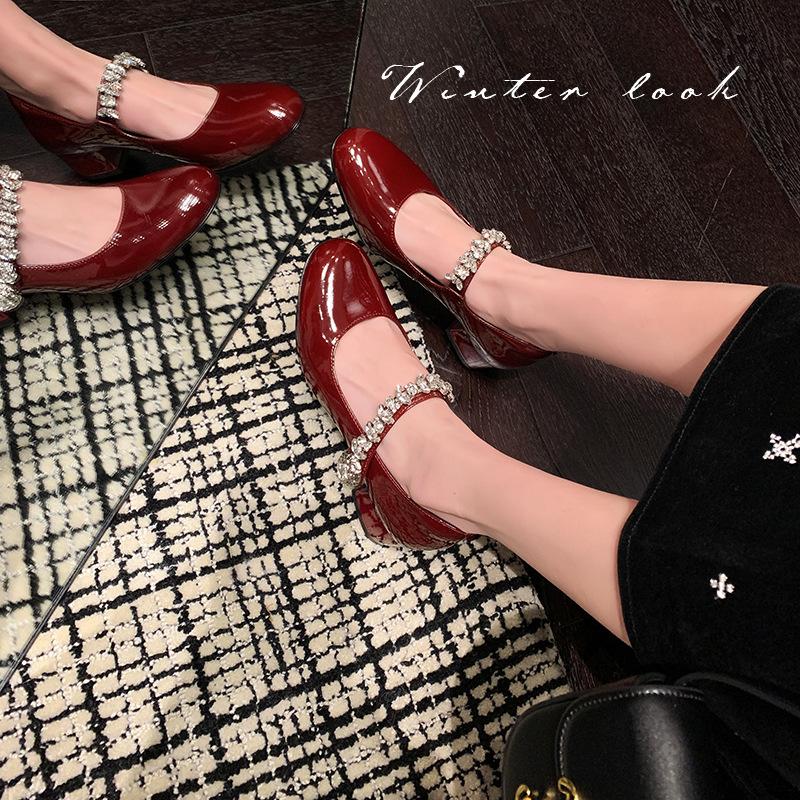 Fairy wind 2025 new French high-heeled leather round head rhinestone word with thick heel Mary Jane single shoes commuting