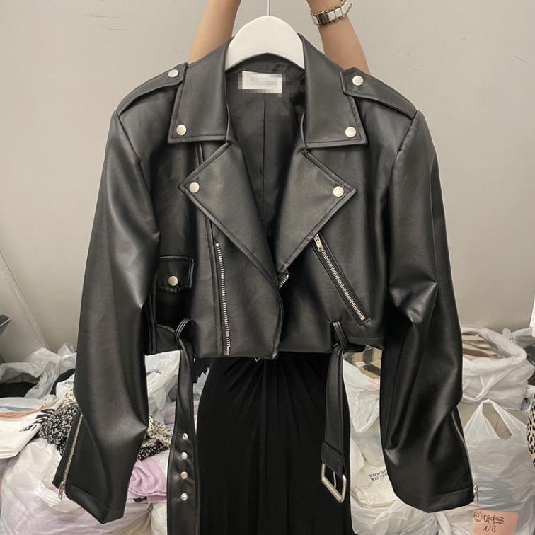 Dámská zeštíhlující PU kožená bunda s klopami ve stylu Melaard - Petit střih