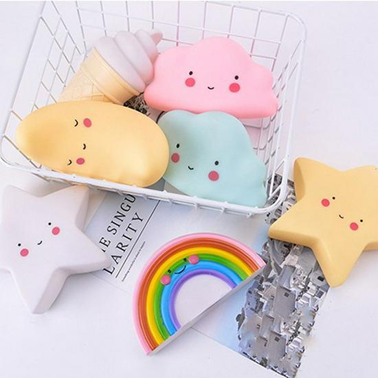 

Vinyl Star LED Night Light for Kids - Cartoon Sleep & Room Decoration Toy