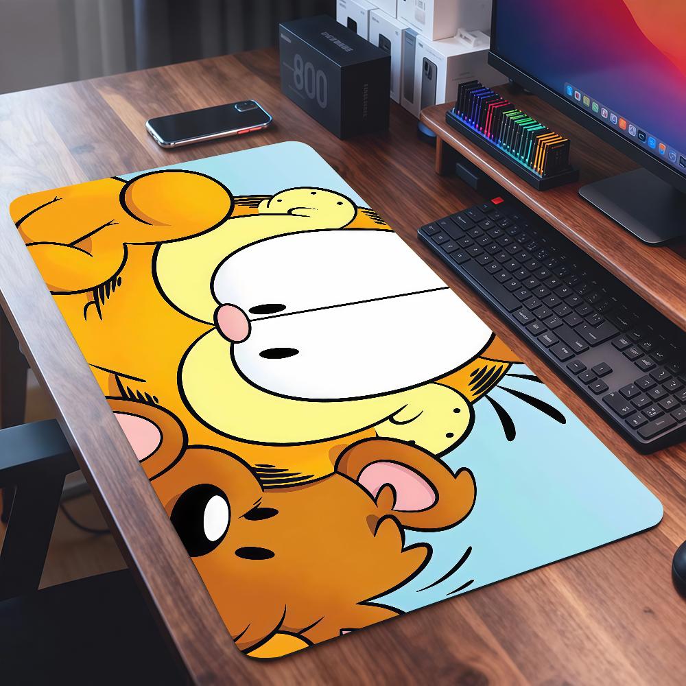 Cartoon cute G-Garfield Mouse Pad Square Office Gaming Desk Mat Waterproof Non-Slip Rubber Decorative