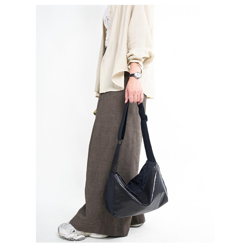 Guangzhou factory hobo new first-layer crystal tire cowhide lightweight texture shoulder crossbody armpit bag fashionable and versatile