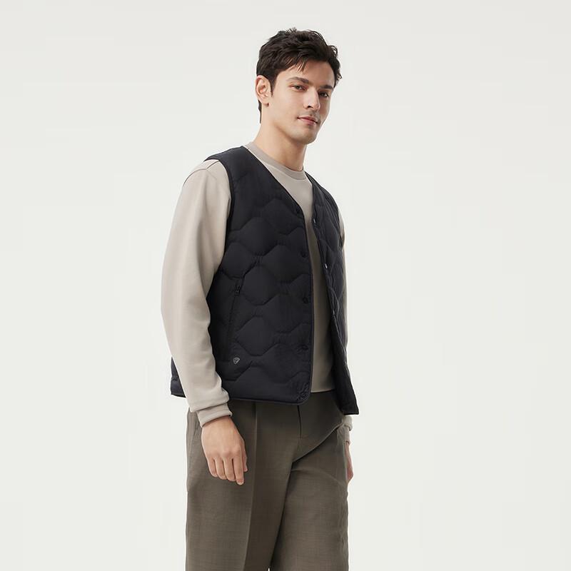 Tambor Men's Lightweight Collarless Down Vest