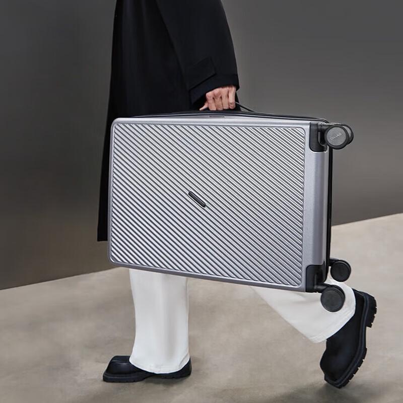 

Aiwashi OCX6708 Series Frosted ABS Hardshell Luggage 24 inches