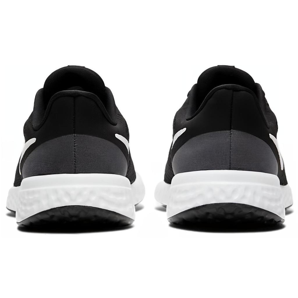 Nike Revolution 5 'Black White' GS BQ5671-003