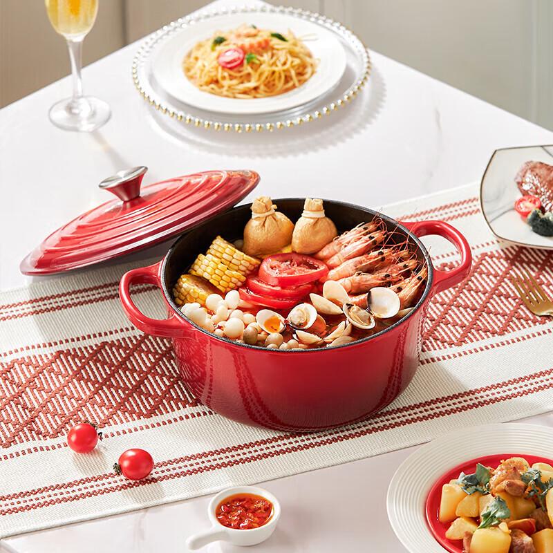 Corning VISIONS Cast Iron Enamel Pot & Spatula Set