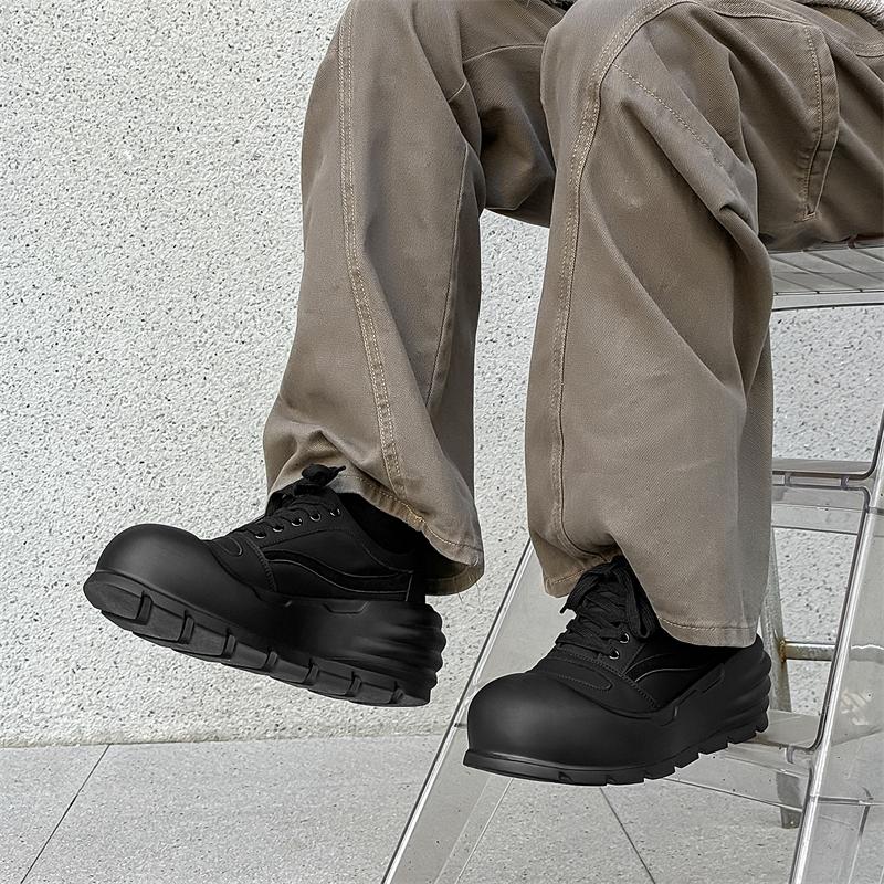 Fashion Black and white casual men's shoes High quality genuine leather Leisure outdoor street walking trendy youth shoes Thick soled