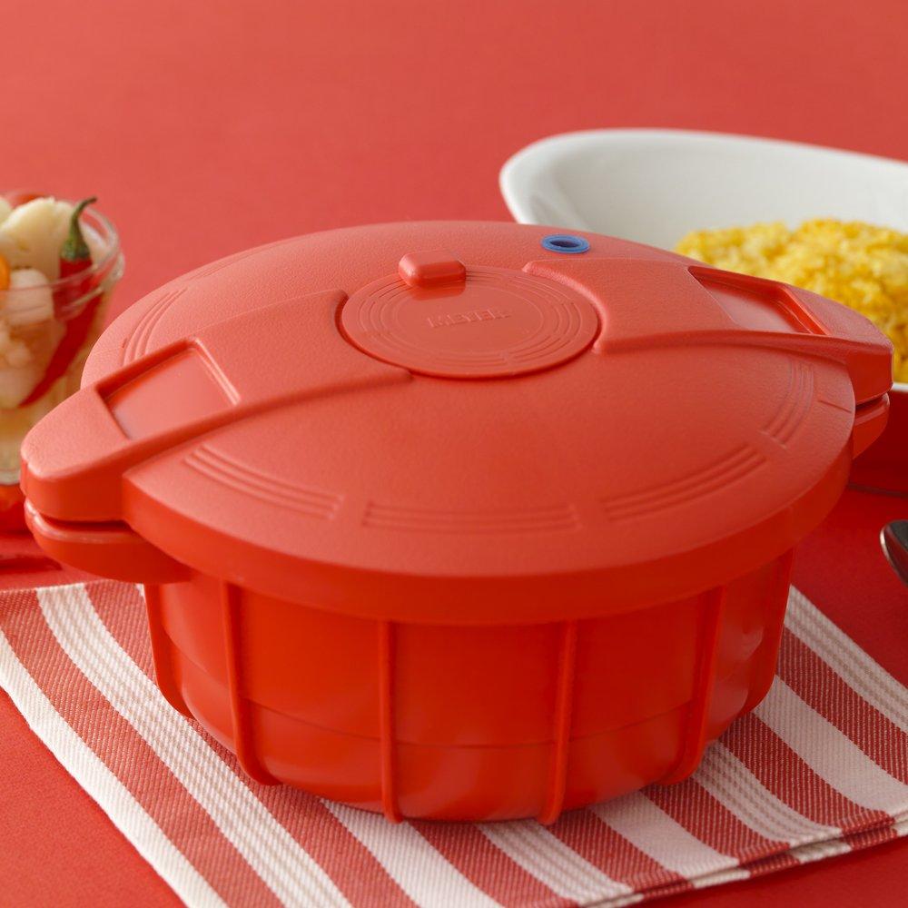 Meyer Old-Style Microwave Pressure Cooker, 2.3L, New Red (Includes Meyer-Supervised Easy Recipe Booklet) MPC-2.3NR