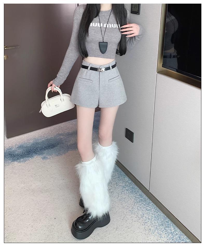 High-Waisted Women's Woolen A-Line Shorts - 2026 Autumn/Winter Collection, Fashionable Wide-Leg Bootcut Style.