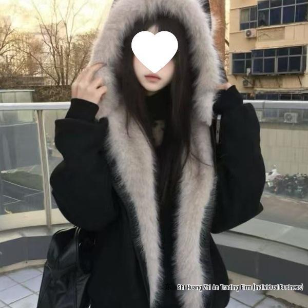 Korean Style Women's Spicy Short Winter Patchwork Fur Coat with Mountain Eagle Design