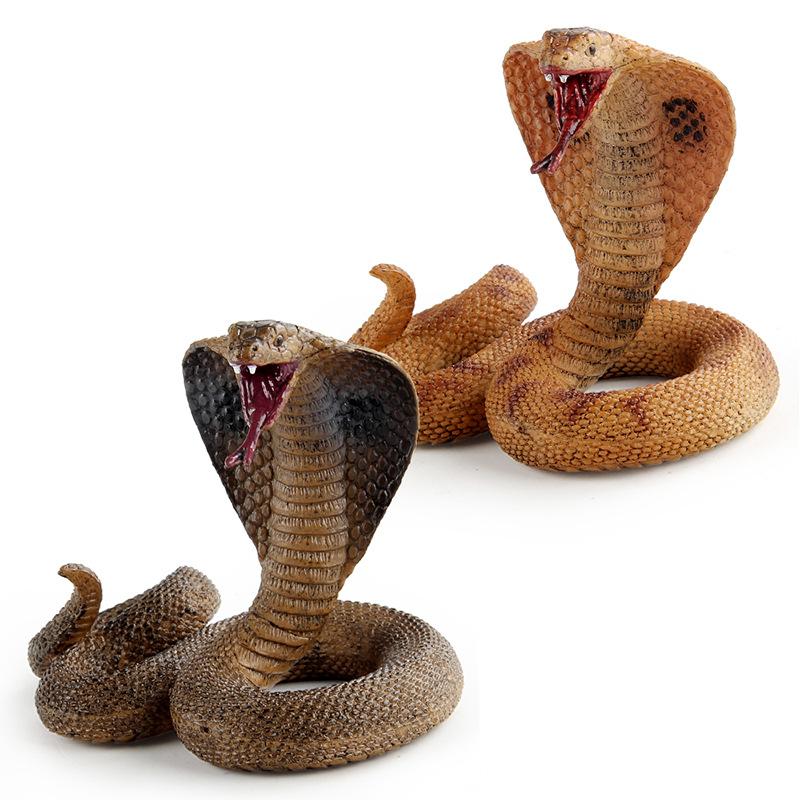 Simulated Forest Animal Snake Model Cobra Five Venomous Snakes Bat Snake Trick Decorative Desktop Static Ornament