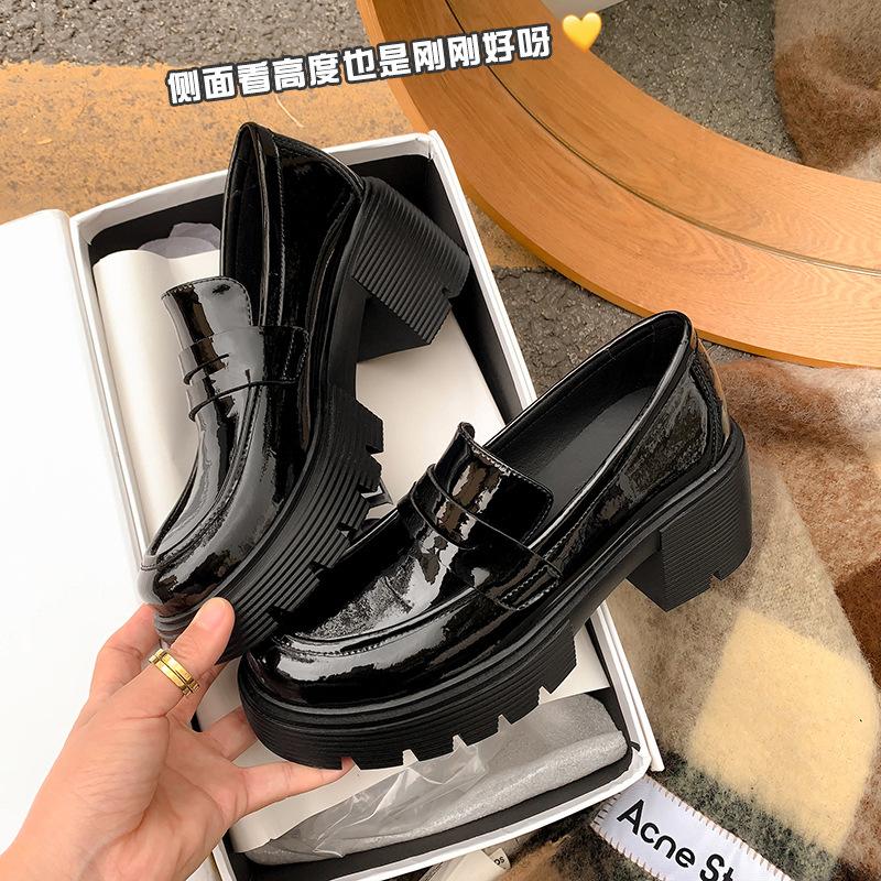 2025 New British Style Retro Leather Loafers Women's Thick Heel Thick Sole Round Head Small Leather Shoes Fashion Women's Shoes