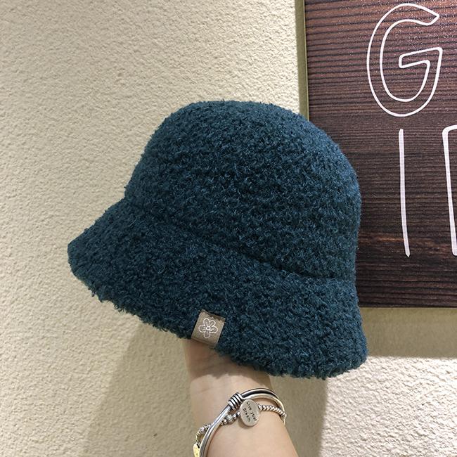 

Autumn and winter patch fruit color lamb plush fisherman hat children versatile warm granular plush casual outdoor basin hat adult (56-58cm)