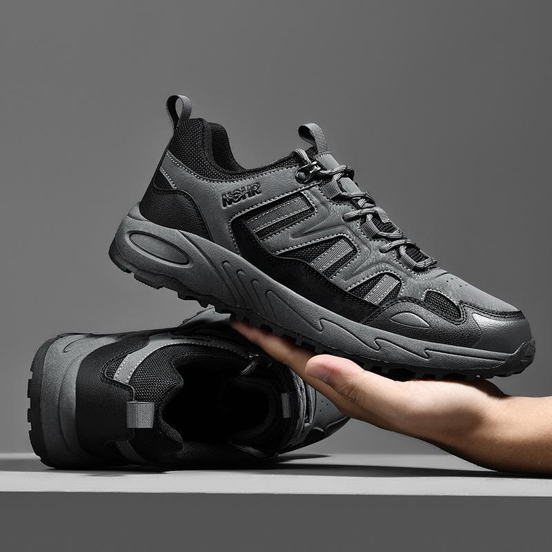 Autumn and winter new casual outdoor large size wear-resistant breathable fly-woven shoes mountaineering shoes men's sports shoes