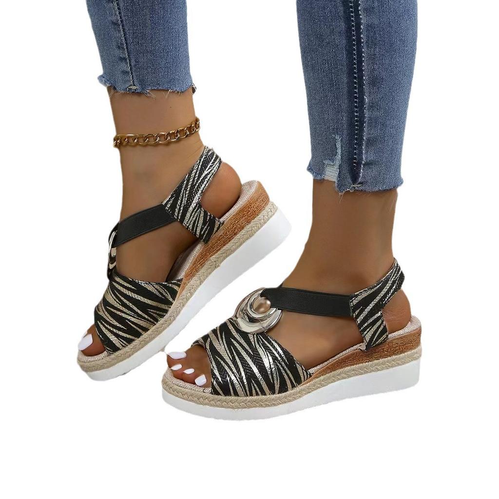 Damsandaler med kilklack Sommar Sandaler med plattform och ormskinnstryck Gladiatorskor Dam Komfort Casual Medelhöga Klackar Sandaler