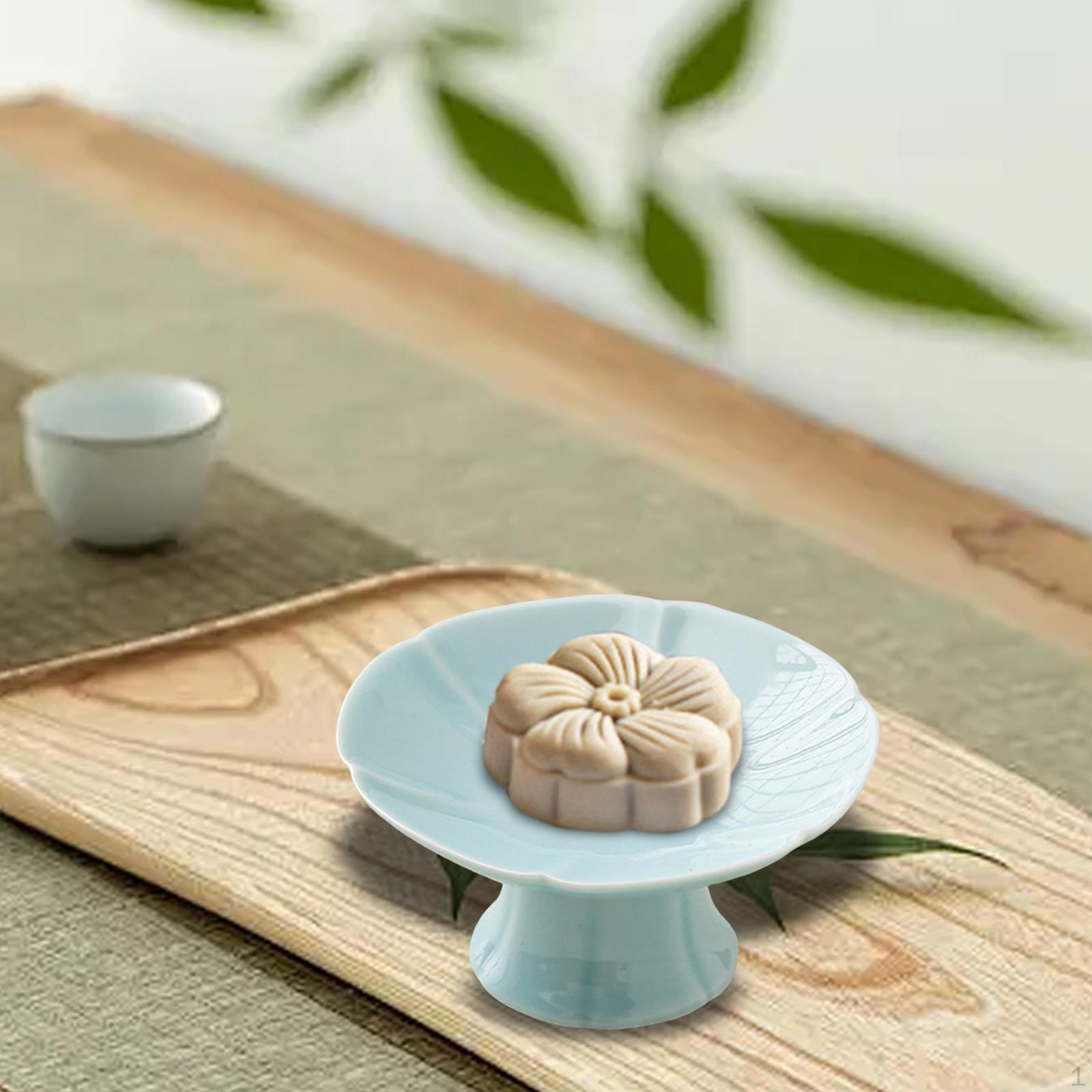 

Ceramic Cake Stand Fruit Bowl Footed Tray for Dessert Table And Party Light Blue