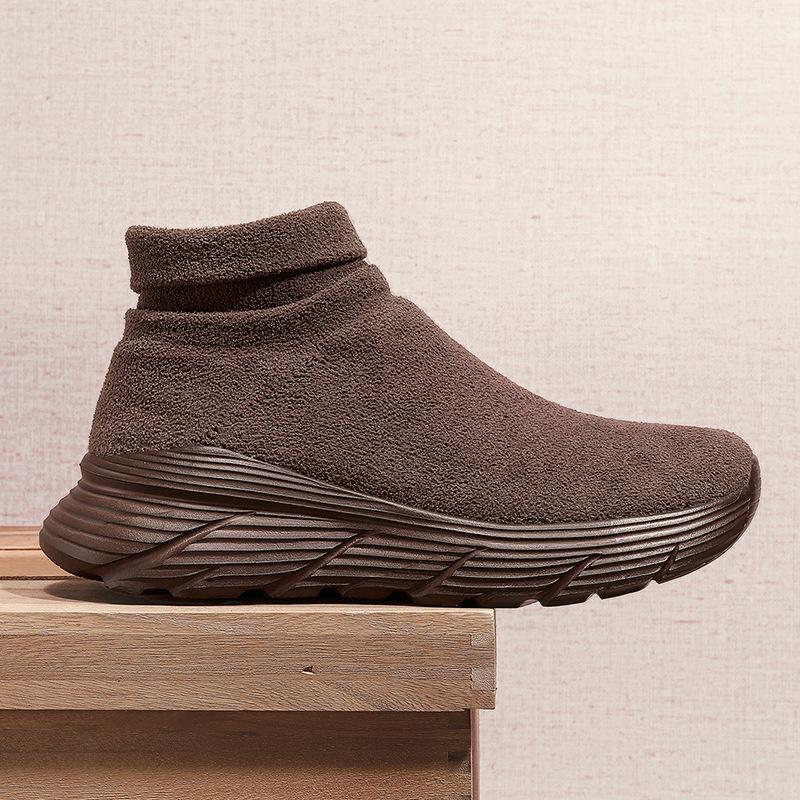 New Socks and Shoes Autumn and Winter Woolen Lightweight Couple Shoes Heightening Sports and Leisure Shoes