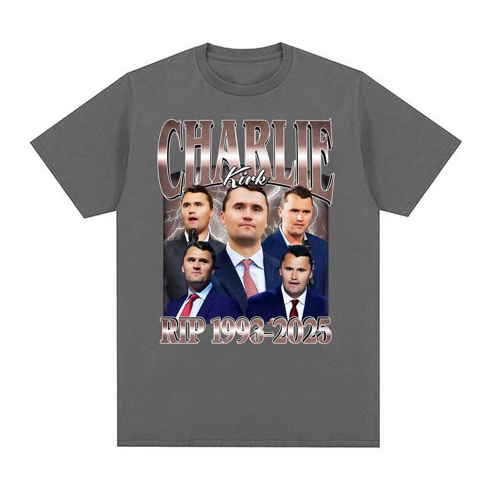 Comique Charlie Kirk RIP 1993-2025 Commémoratif Politique Graphique Rétro Hommes et Femmes Impression Été 100% Coton Pur T-shirt