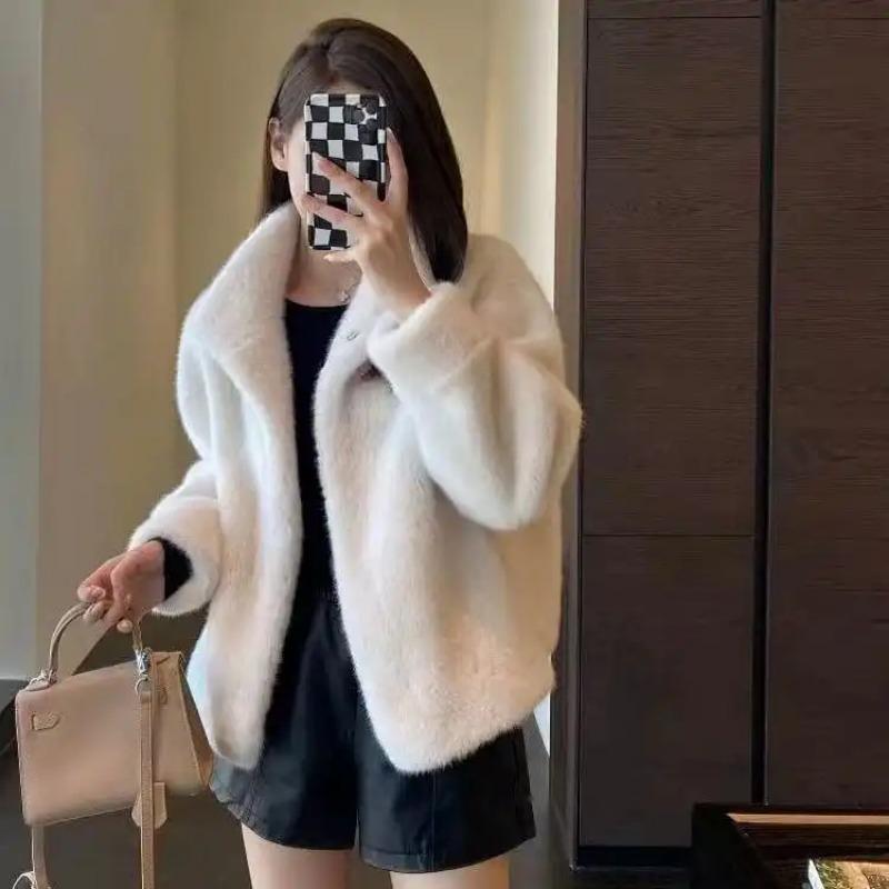 Women's Beige Faux Mink Fur Cropped Jacket Casual Soft Warm Winter Coat Thickened and Versatile