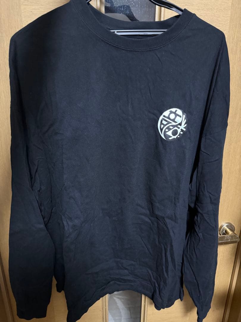 

[USED] Weekend Price Drop! Mrs. GREEN APPLE on Harmony T-shirt