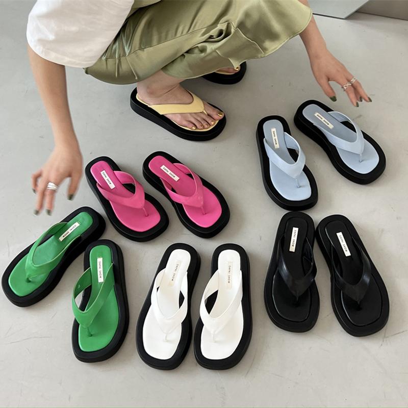 Fashion New Summer Candy Color Flip Flops Women  Designer Clip Toe Slides Outdoor Footwear Female Jandal Sandals Platform Slippers