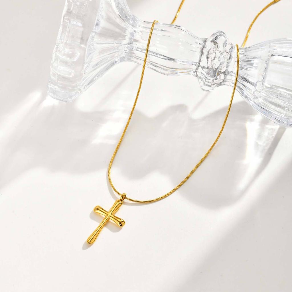 Vnox Compact Cross Pendant Necklace For Women, Stainless Steel Gold Color Religion Charm Choker Jewelry Lucky Gift