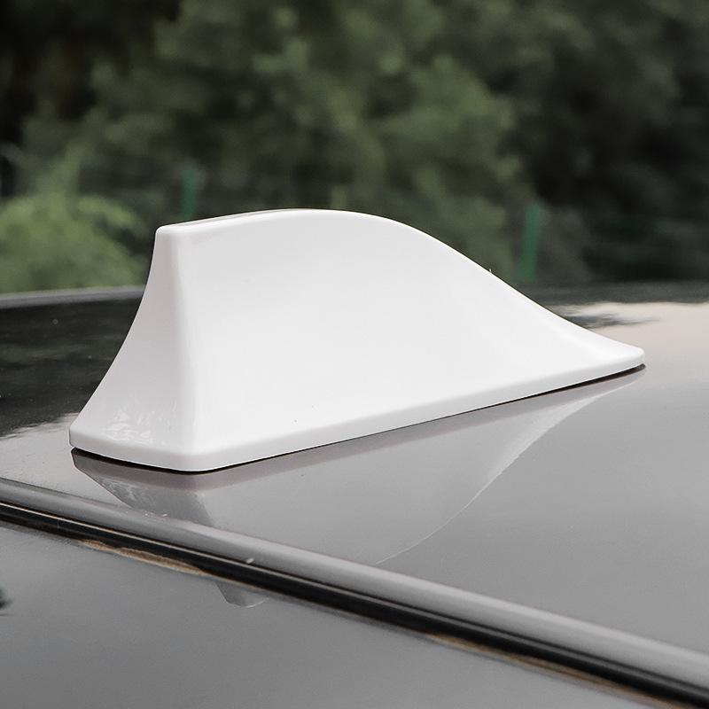 Antenna a pinna di squalo per auto - Amplificatore di segnale radio montato sul tetto