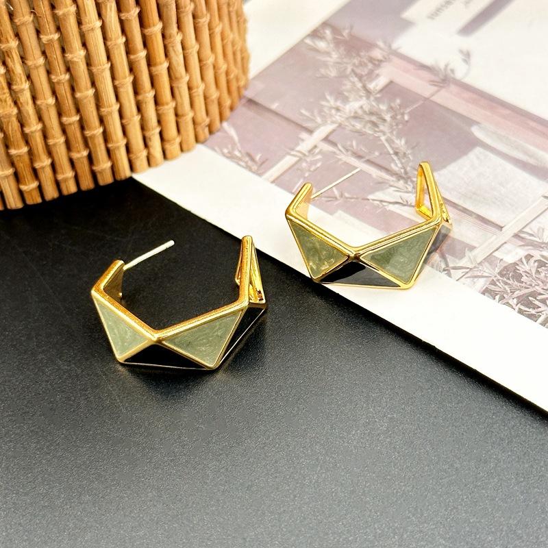 Spring And Summer Earrings Women'S High-End Stud Earrings Geometric Contrasting Color Earrings Batch