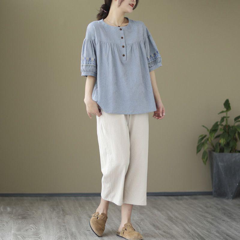Chic Embroidered Cotton Linen Plus Size Summer Suit for Women - Short Sleeve Two-Piece Set