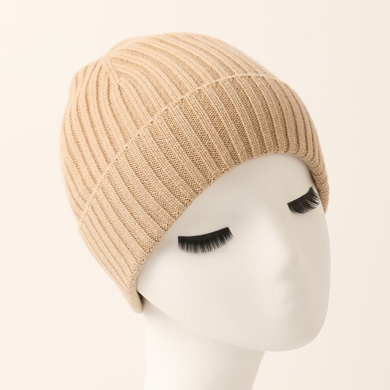 100% Merino Wool Computer Knitted Unisex Adult Beanie Solid Color Winter Outdoor Warmth Perfect Travel Gift AG Made In China