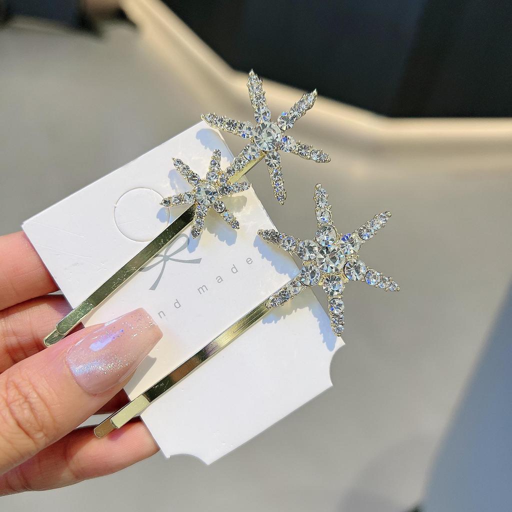 Forest Style Rhinestone Star Hair Clip - Celebrity-Inspired Hair Accessory for Women