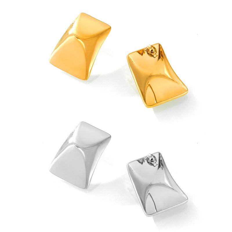 18K Gold-Plated Titanium Steel Rectangular Stud Earrings – Non-Fading, Smooth & Embossed Surface