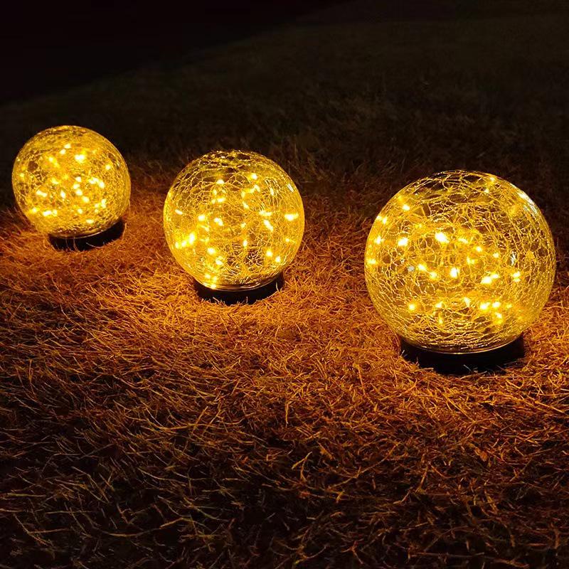 Solar Crackle Glass Stake Light - Outdoor Hanging Courtyard Decoration, Creative Mason Jar Light for Christmas