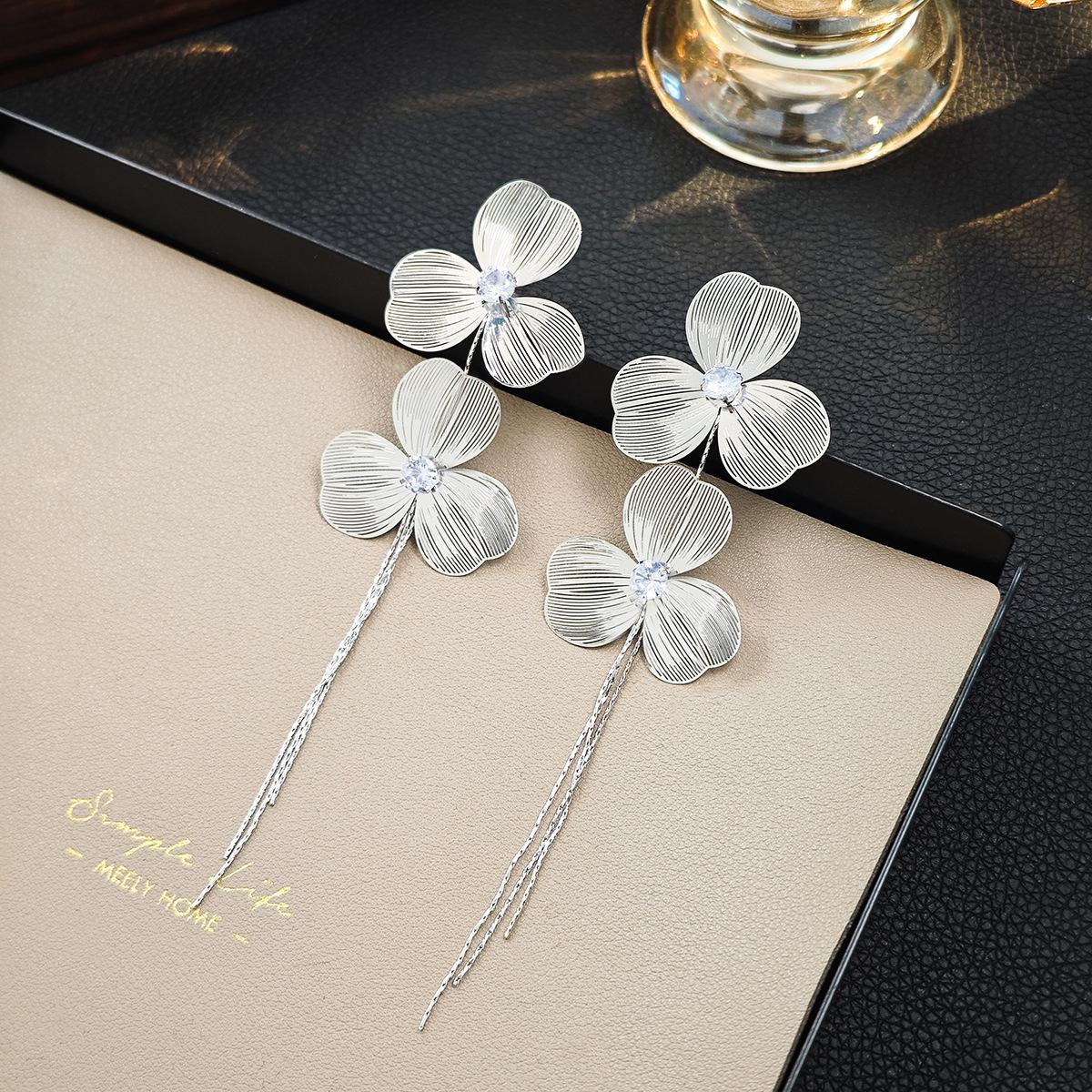 Versatile Rhinestone Tassel Flower Dangle Earrings with Silver Needle