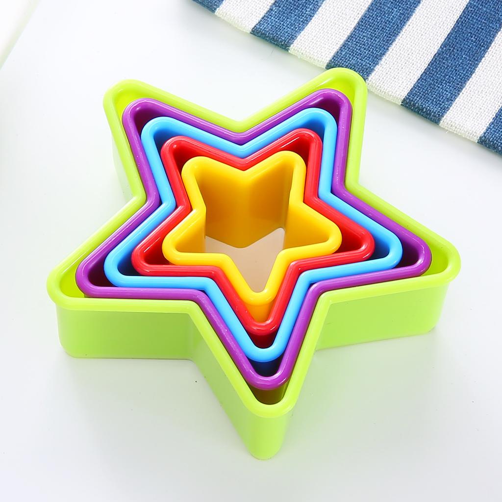 2Pcs plastic biscuit mold color set baking tool heart cookie mold fruit sparse press cut gingerbread man christmas tree