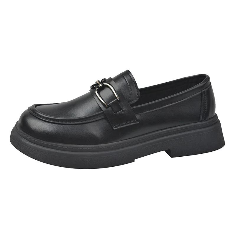 Мода 2024 женская обувь модные весенние и осенние туфли с круглым носком и неглубоким вырезом однотонные женские туфли на низком каблуке с металлическими украшениями 35 чёрный 3749₽