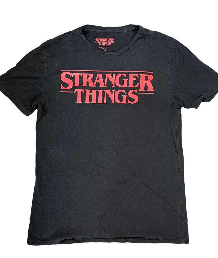 Stranger Things Netflix T-Shirt Size: M