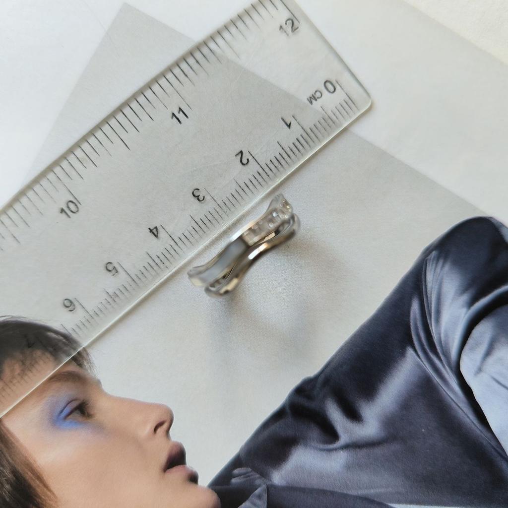 Silver Ring with Natural Cubic Zirconia, Mother-of-pearl, Product Weight 3 G (2185819)