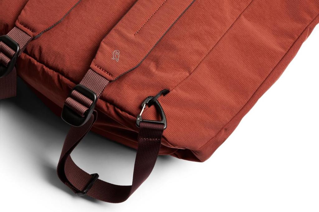 Lite Totepack 18L capacity Lightweight tote bag and backpack Perfect day bag for the beach or travel Clay [Bellroy] -