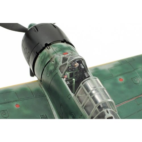 Tamiya 1/72 Warbird Collection No.85 Japanese Navy Mitsubishi Zero Type Carrier Fighter Type 22/Type 22 A Plastic Model 60785