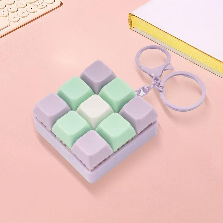 Keyboard Fidget Toy Keychain Button Fidget Gifts For Adults To Relieve Stress