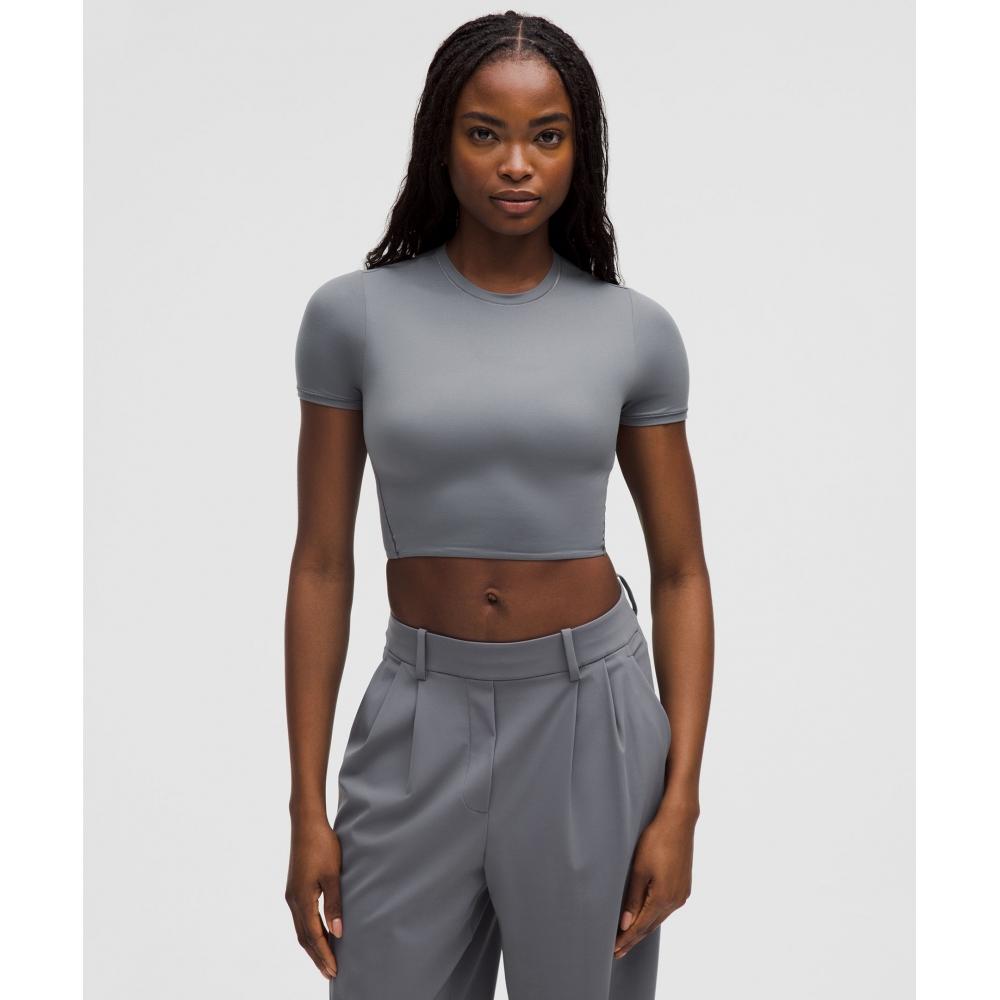 

Lululemon Футболка Wundermost Ultra SofT Nulu Crewneck Cropped, цвет Solar Grey XXS
