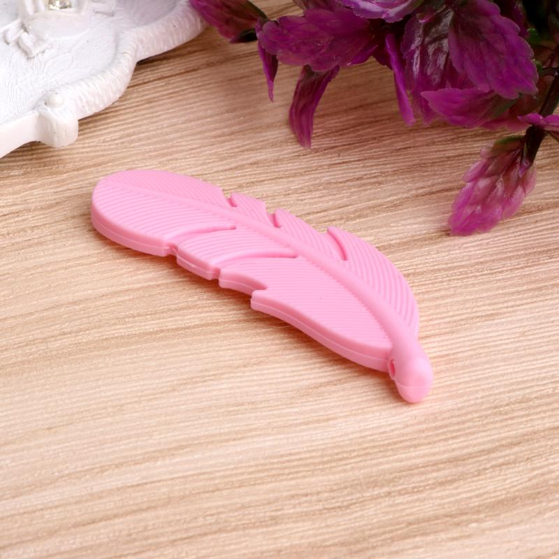 Nursing Feather Pendant Baby Teether Silicone Soother Chew Toy Teething Necklace