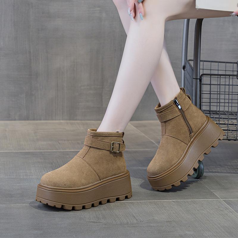 Automne et hiver nouvelles bottes de neige talon compensé chaussures montantes mates chaussures pour femmes plateforme décontractées chaussures en coton polyvalentes étudiants