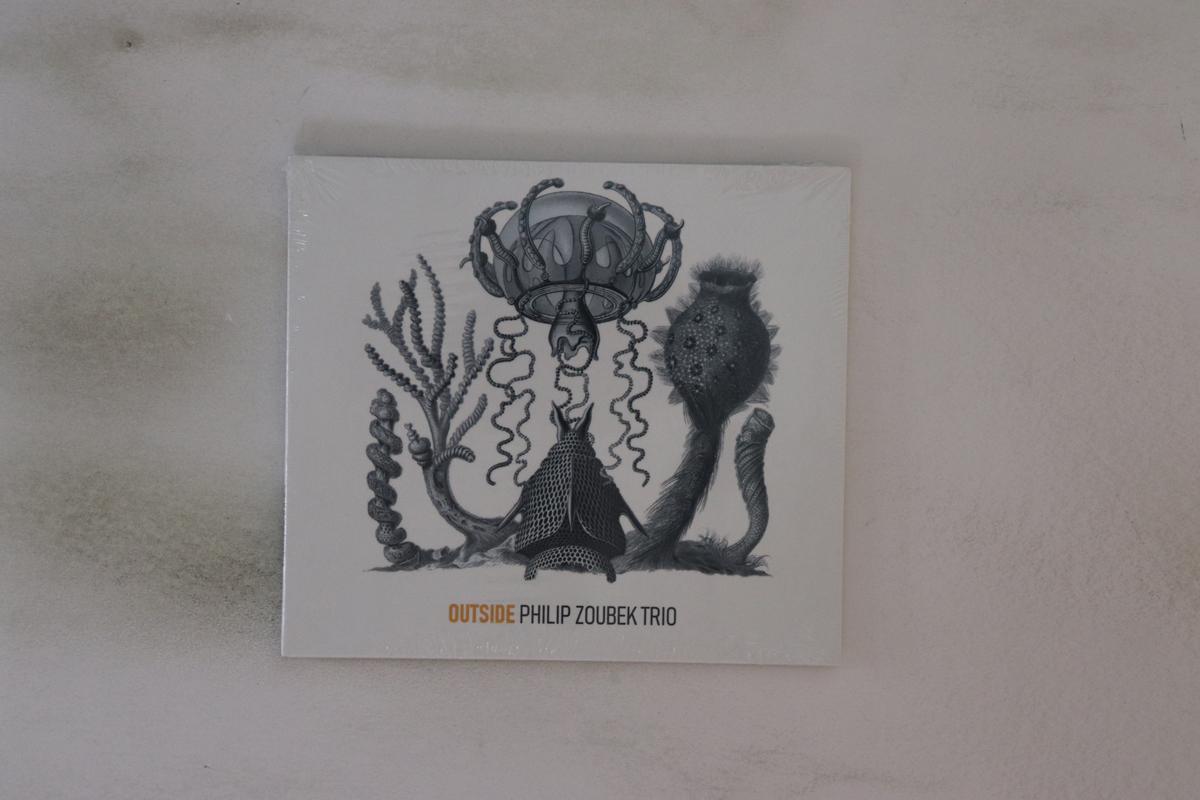 

CD PHILIP ZOUBEK - Outside WPJ042 WHYPLAYJAZZ 2018 Germany Jazz Used