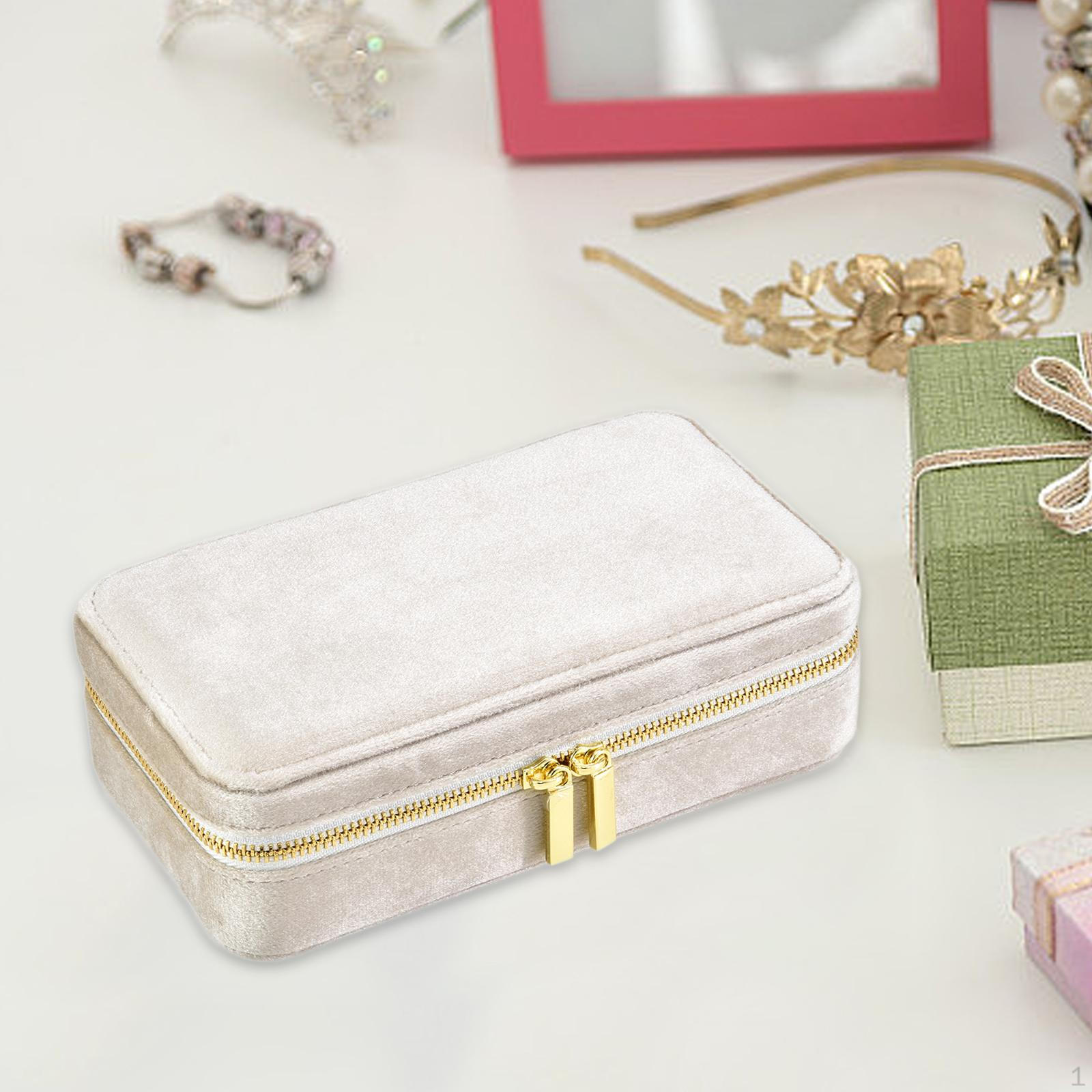 

Бархатная шкатулка для украшений Мини-держатель для сережек Красивые кольца Органайзер для хранения бежевый