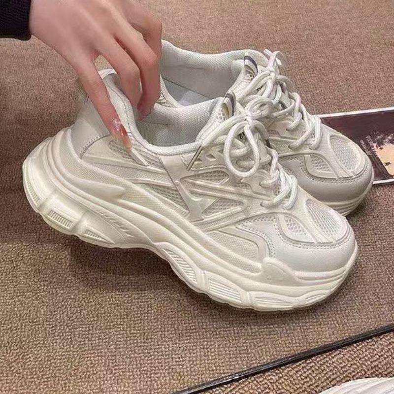 High-value and Versatile Women's Tide Autumn New Models Increase Height and Light Sports Women