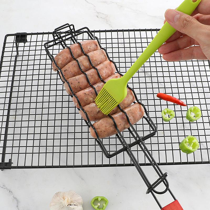 Portable BBQ Hot Dog Sausage Grill Basket With Wooden Handle Removable Grill Cage For Garden Party Camping Use