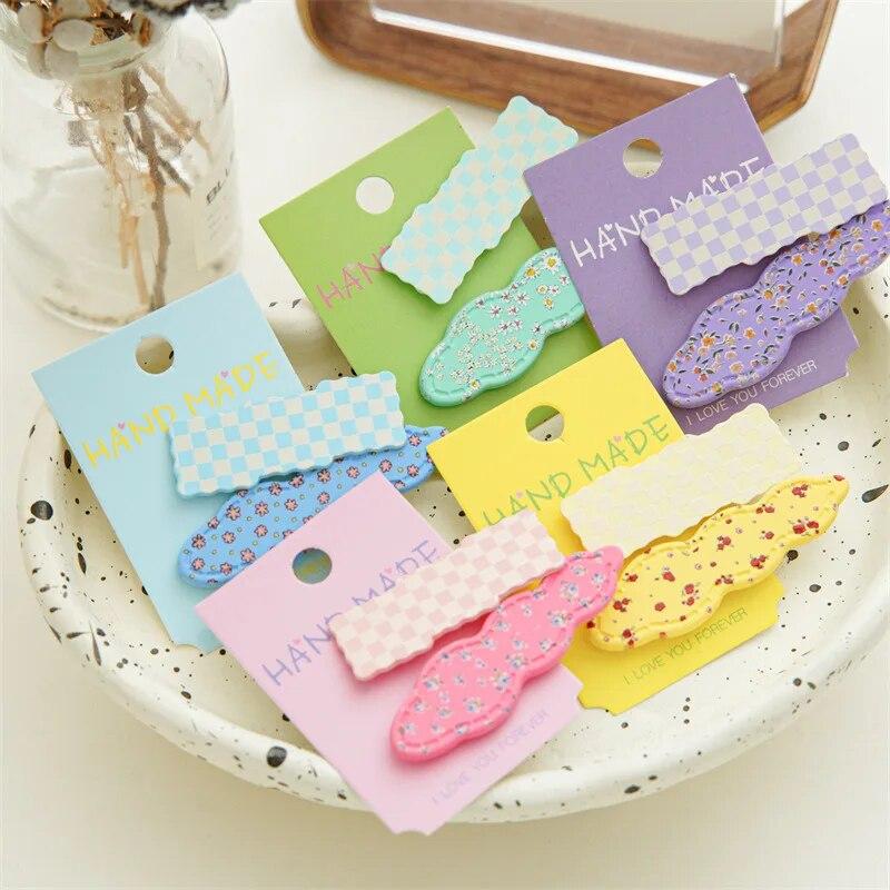 

2 шт., винтажные заколки для волос в клетку с геометрическим рисунком, набор, новые элегантные заколки с цветами для маленьких девочек, модные заколки, заколки для волос, аксессуары для волос, корейские головные уборы моря