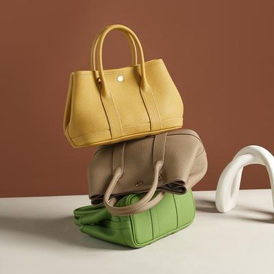 Niche Design New Leather Messenger Women's Bag, High-end First-layer Cowhide Mini Portable Garden Bag