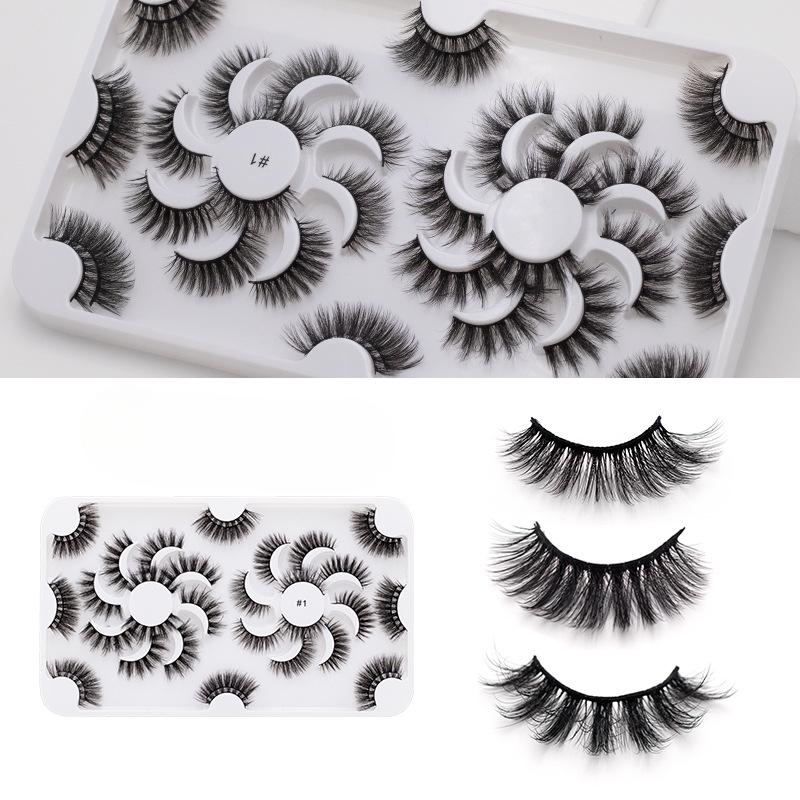 

18 пар накладних вій зі змішаного натурального хімічного волокна, натуральні слухняні густі закручені вії та стрункі накладні вії